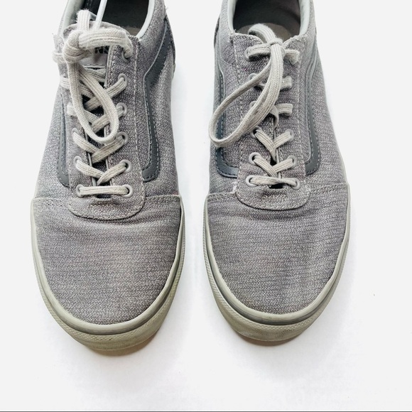 Vans Off the Wall Old Skool Sneakers in Grey Crosshatch with Grey Gum Bottoms - Picture 2 of 12